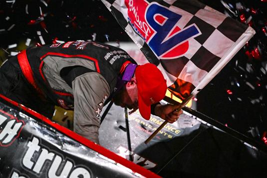 Hafertepe Jr. Closes Season in Victory Lane at Fuzzy’s Fall Fling