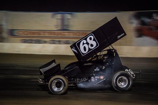 Johnson Garners World of Outlaws Main Event Start at Thunderbowl