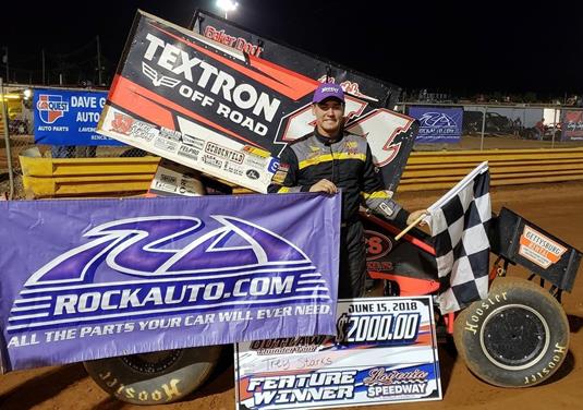 Vaportrail Clothing Athletes Starks, Balog and Reutzel Garner Victories