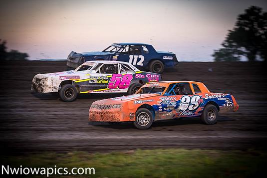 Hobby Stocks added to Friday card at Park Jefferson