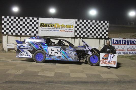 Royer earns weekend sweep at Escanaba Motor Speedway