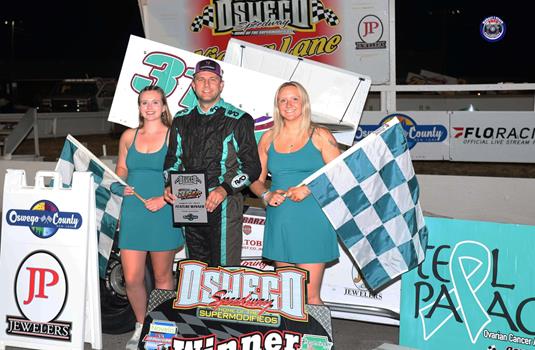 Nick Barzee Edges Kyle Perry Late In Feature; Perry Rebounds to Capture First Track Championship