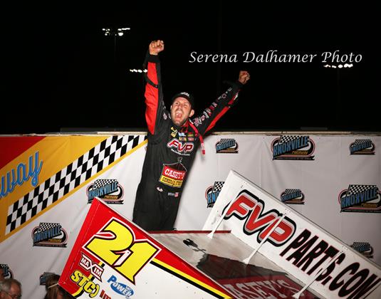 Finally! Brian Brown Wins the Arnold Motor Supply 360 Knoxville Nationals