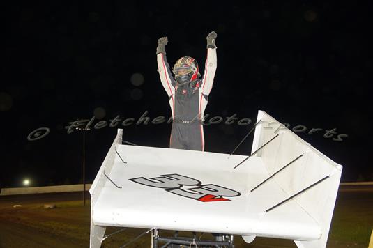 Van Dam Dominates Midseason Championship Night at Grays Harbor