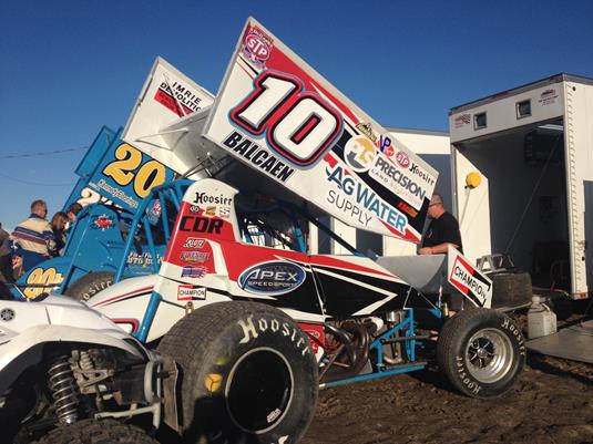 Amber Balcaen Competes with Worlds Best Sprint Car Drivers