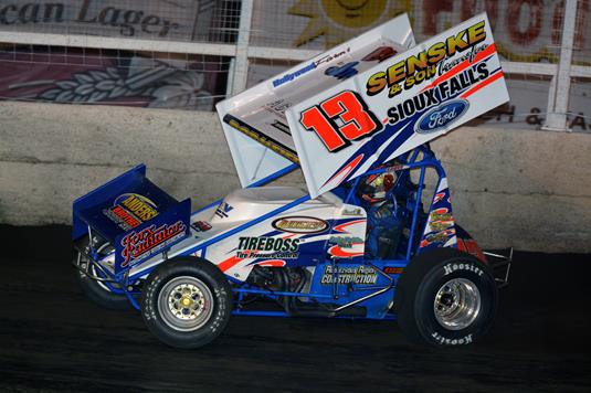 Dobmeier Dazzles To Outlaw Win