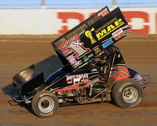 Blurton Scores Podium Finish During 360ci Sprint Car Season Debut