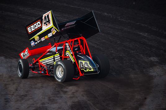 Starks Produces Podium Performance During Fall Haul at 34 Raceway