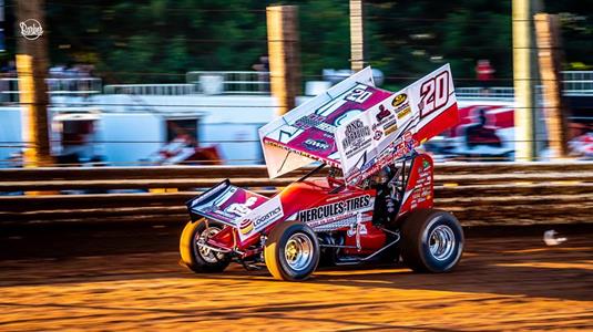 Wilson Wraps Up Season by Charging From 17th to Fifth During World of Outlaws World Finals