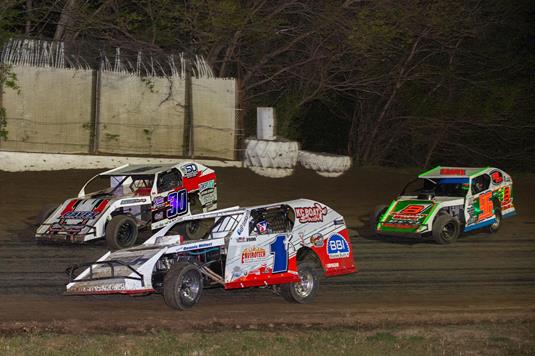 Two Nights of Memorial Day Weekend Racing Saturday and Sunday at Central Missouri Speedway!