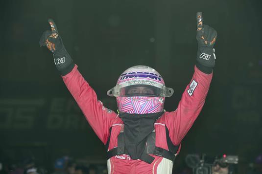 Tanner Thorson Cooks Up A Thriller On  Hasty Bake Qualifying Night