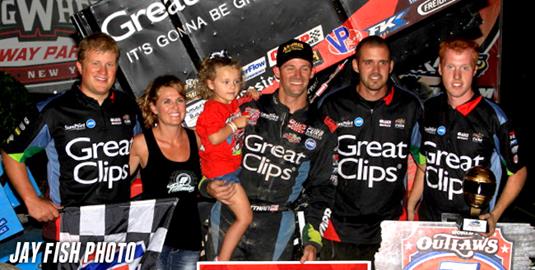 Pittman Charges to Victory over Schatz at Rolling Wheels
