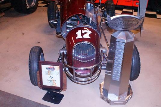 Bounty Adds to Exciting Racers' Reunion/Hall of Fame Weekend for Badger