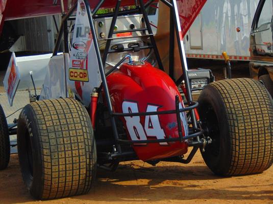 Hanks Prepared for Debut at Lakeside Speedway, Return to Lucas Oil Speedway