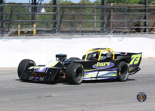 Noah Ratcliff Aiming to Climb Oswego Speedway's Small Block Super Championship Ladder in 2023; Select 350 Super Starts Also On Tap