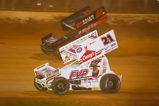 Brian Brown Caps Season With Fifth-Place Result During World of Outlaws Last Call