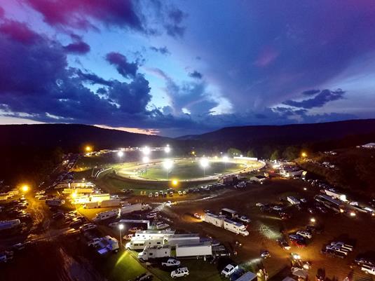 Landon Britt Kicks Off Lucas Oil ASCS Speedweek