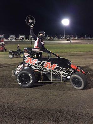 Shebester shines and earns first POWRi West Championship