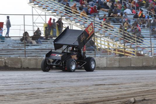 Daniel Charges to First Top-10 Result in Sixth Career Sprint Car Race