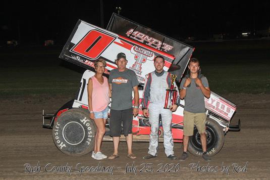 Steven Richardson Claims URSS Victory with Last Lap Pass at Rush County Speedway