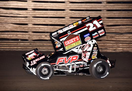Brian Brown Overcomes Vibration to Make 10th Career Knoxville Nationals Main Event