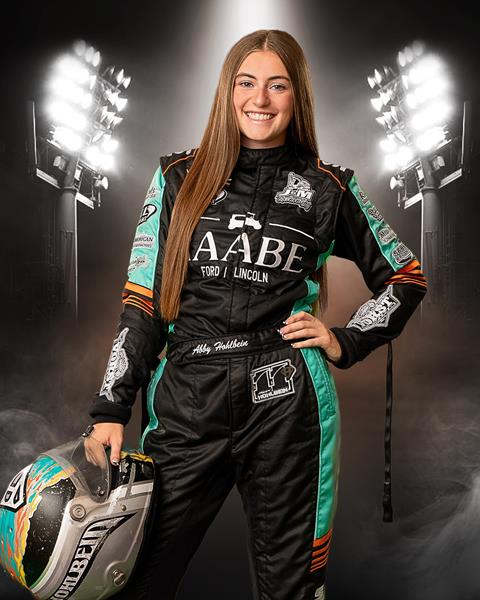 Hohlbein powers to Saturday night top-ten at Montpelier