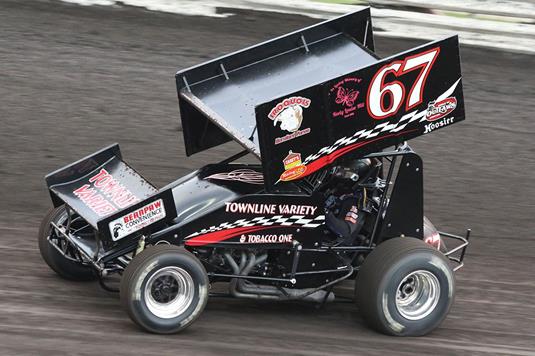 Hafertepe Jr. Runs into Several Obstacles During Knoxville Nationals