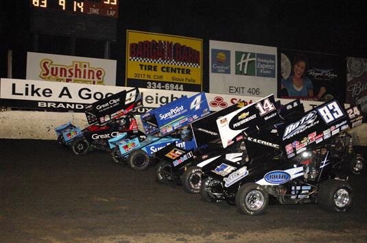 Race Day: World of Outlaws Sprint Cars!