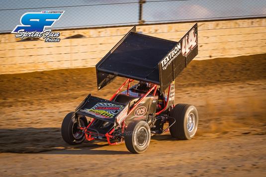 Starks Runs Out of Fuel While Racing for Sprint Car World Championship Preliminary Night Win