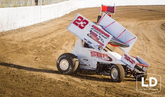 Bergman Battles Throughout Hockett/McMillin Memorial at Lucas Oil Speedway