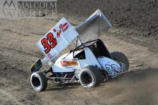 Van Dam Opens 2015 Season With Top 10 at Winter Heat Sprint Car Showdown