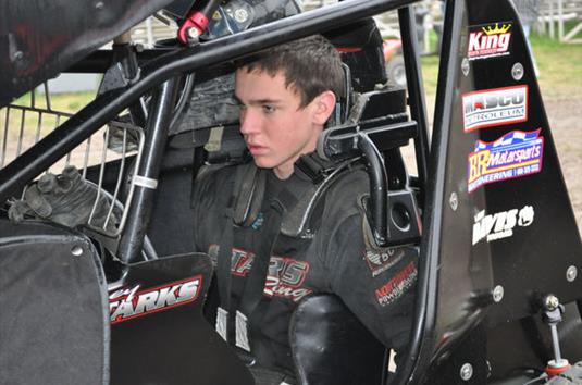 Trey Starks Earns Second Straight Hard Charger Award with the World of Outlaws