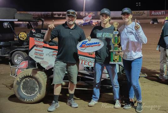 Dayton Shelton & Travis DeGaton Earn Wins in POWRi SWEM Deuce of Clubs Thunder Raceway Debut