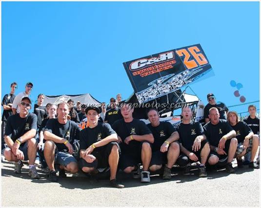 Racing for the Troops; California Outlaws in 2010