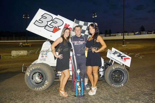 Van Dam Dominates at Grays Harbor Raceway to Capture Fifth Victory