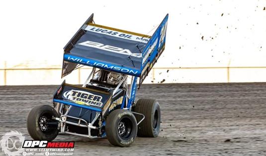 Williamson Enjoys Smooth Night at Knoxville as Trip To Pennsylvania Looms