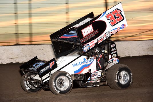 Daniel Earns Spot in World of Outlaws Season-Opening A Main During DIRTcar Nationals