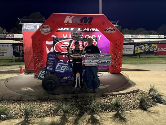 Deekan McRoberts Victorious in Friday’s KKM Giveback Classic Prelim Night!