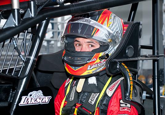 Larson Dominates Second Straight Gold Cup Race of Champions