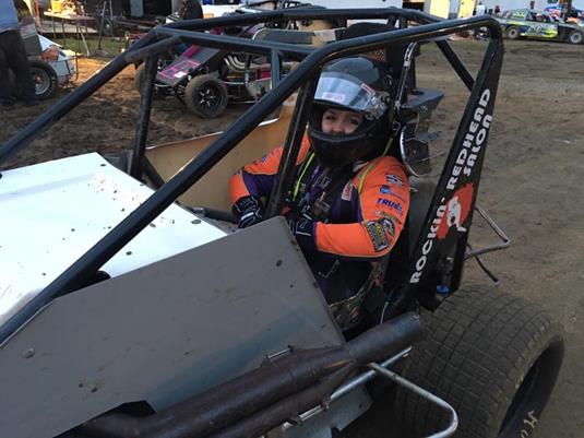 Chick Scores Top-10 Result During Midget Debut on Dirt