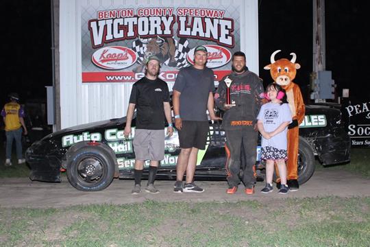 Gustin gets big Late Model payday at the Bullring