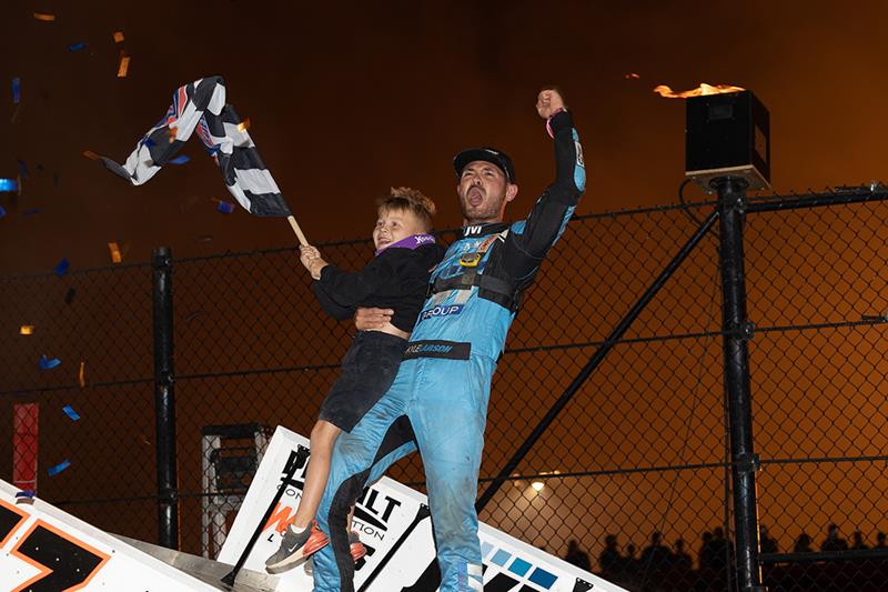 www.racinboys.com
