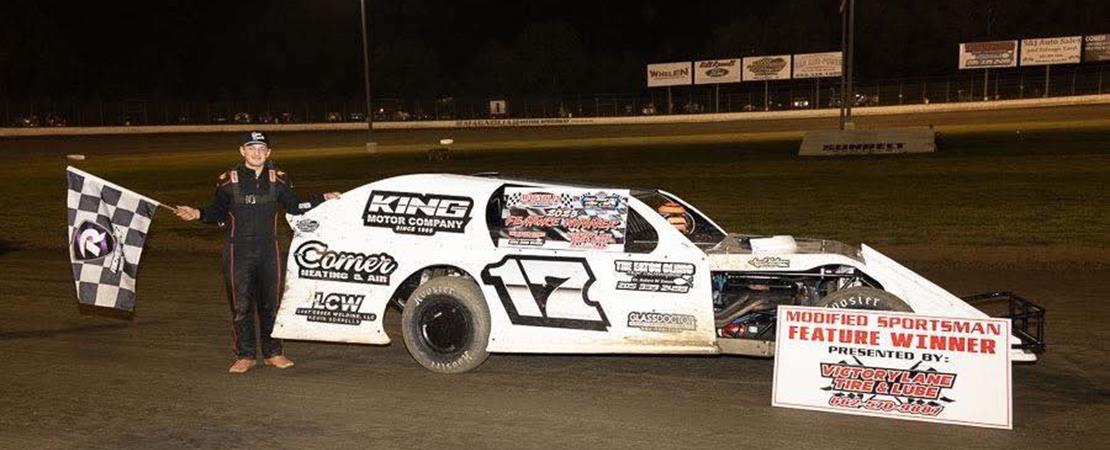 Victorious Night for Jay Dickens Racing Engines Cu...
