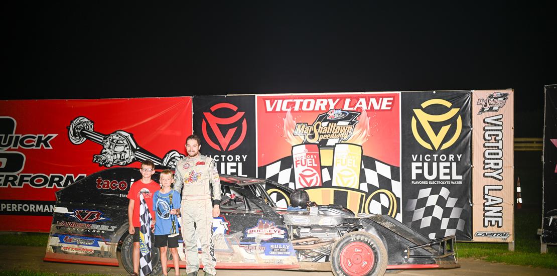 Gaylord wins a banger by .020 at the line over Dev...