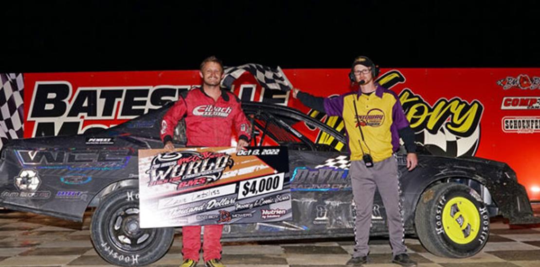 At home at Batesville, DeVilbiss sweeps IMCA.TV Wo...