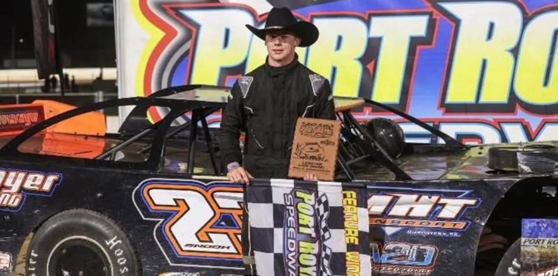 Snook's Stellar Season Continues