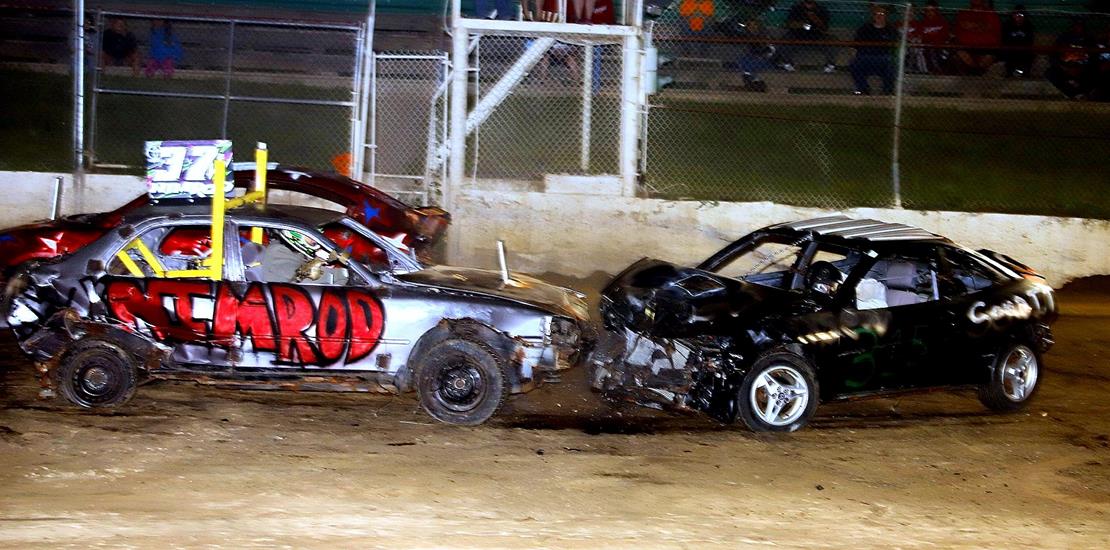 Fulton Speedway Spring Smash Down Demolition Derbi...