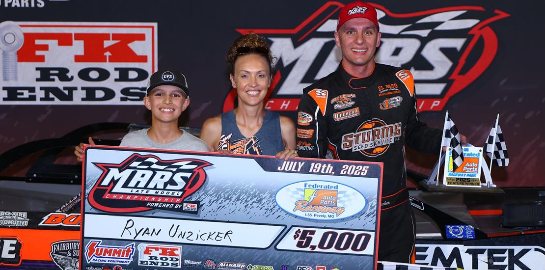 Unzicker Finds Victory Lane at I-55 Raceway