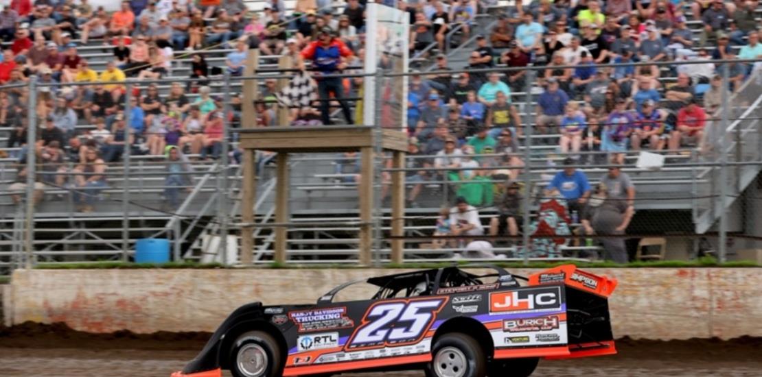 Simpson Wins Fathers Day Special at Mason City