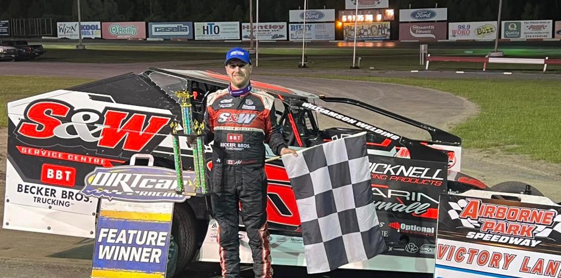 “Money Mat” Williamson Holds off Roy, Mahaney in “...